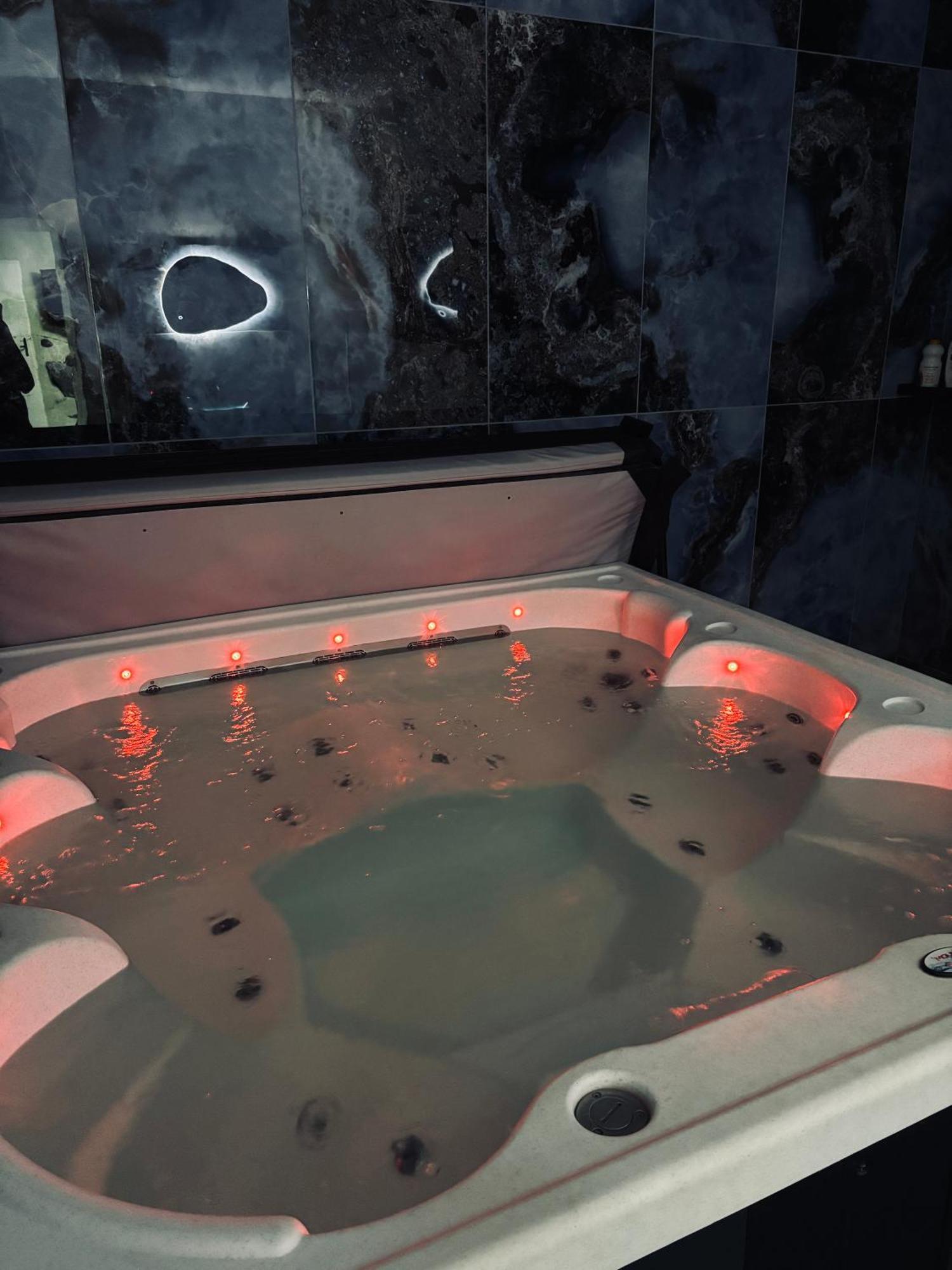 Delicate Addiction Spa Lens Dış mekan fotoğraf